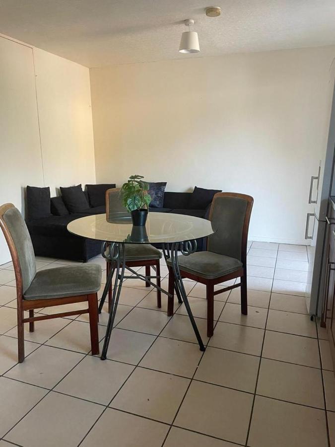 Single And Doubles Rooms Close To Central London Kültér fotó